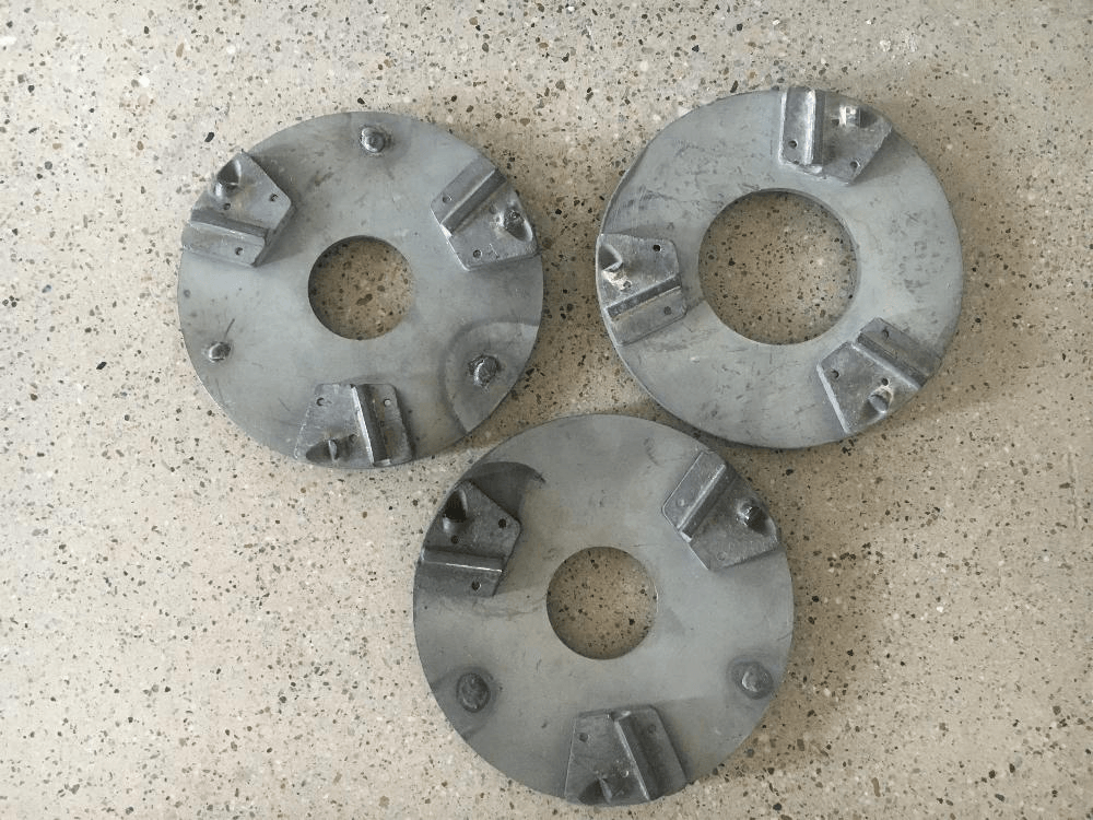 Fém kötésű szerszámok Levighetor Max géphez